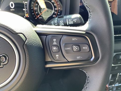 New 2025 Jeep Wrangler Rubicon w/ XTREMEE 35" Tire Package image 12