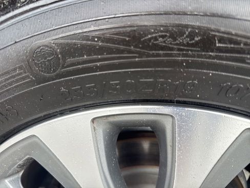 Used 2020 Mercedes-Benz GLE 350 4MATIC image 36