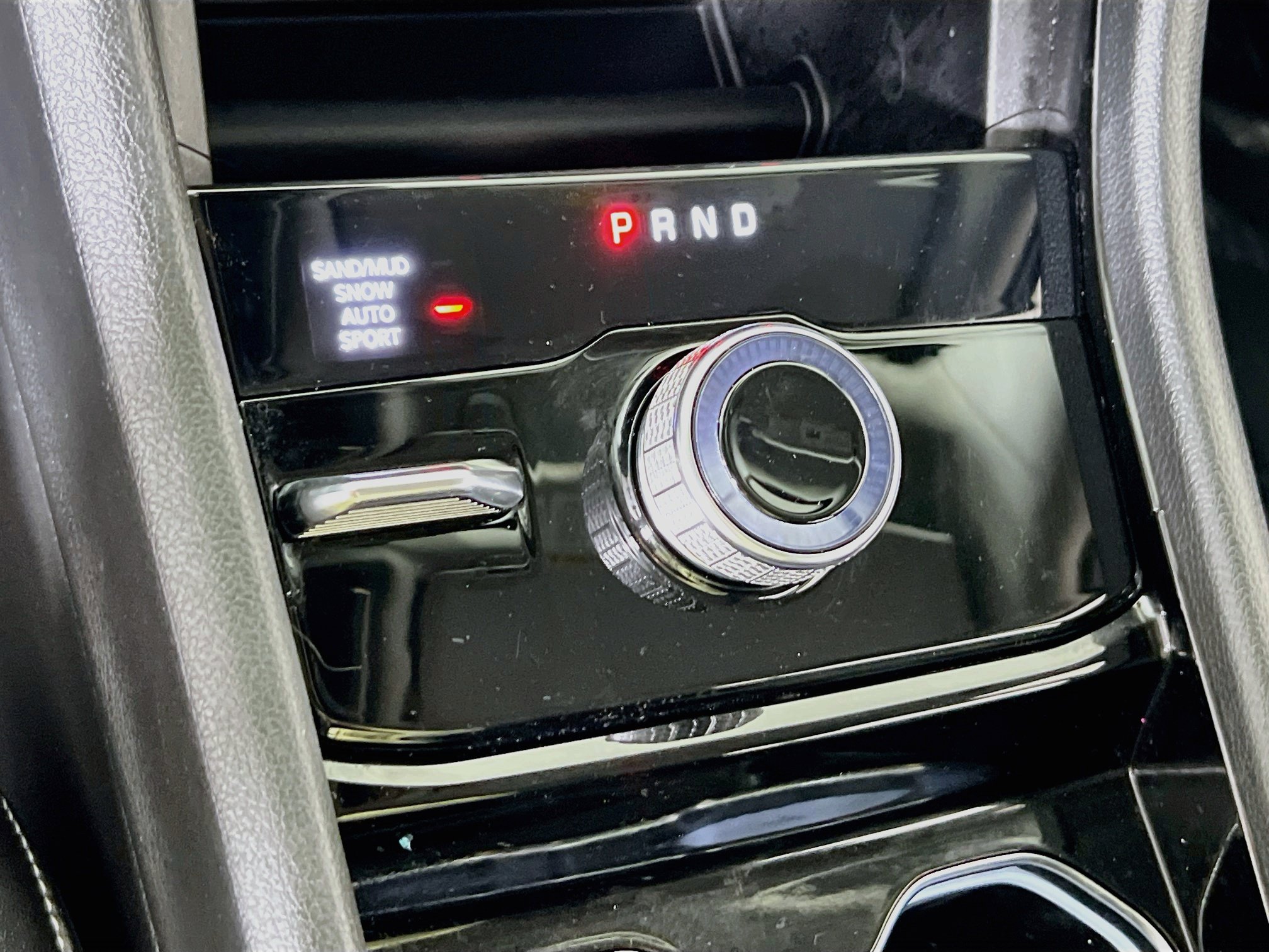 Used 2023 Jeep Grand Cherokee Limited AWD/4WD image 17