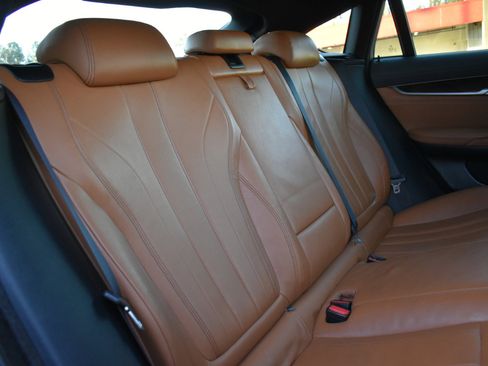 Used 2015 BMW X6 xDrive35i image 29