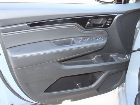 Used 2024 Honda Odyssey Elite image 21