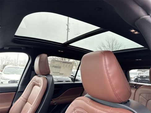 New 2026 Lincoln Aviator Reserve image 19