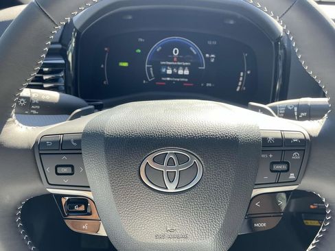 New 2026 Toyota Camry SE w/ Convenience Package image 17