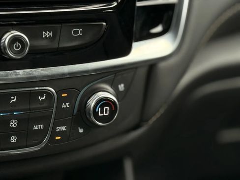 Used 2021 Chevrolet Traverse Premier w/ Redline Edition image 44