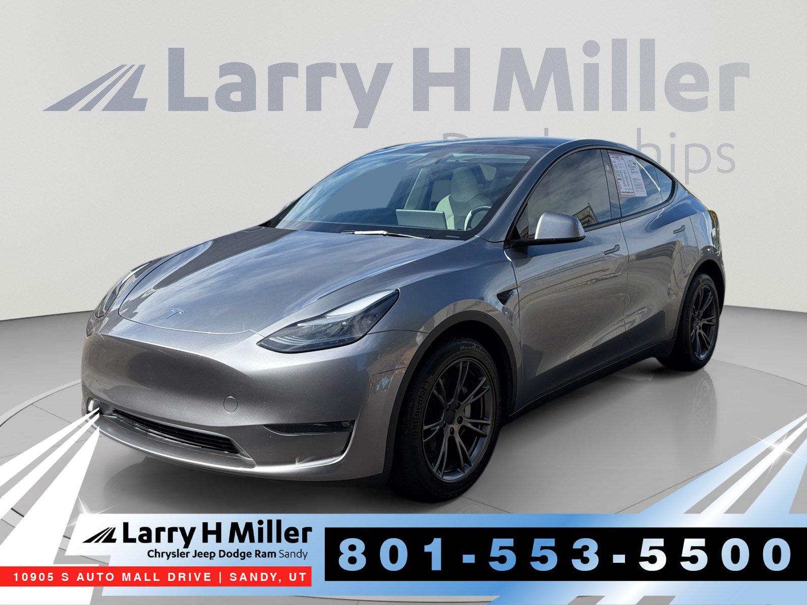 Used 2025 Tesla Model Y Long Range AWD/4WD image 1