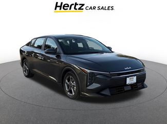Used 2025 Kia K4 LXS video 1