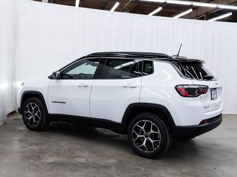 New 2026 Jeep Compass Limited image 4