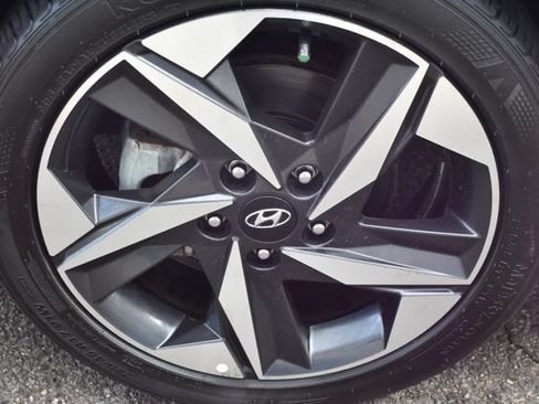 Used 2023 Hyundai Elantra SEL w/ Convenience Package FWD image 44