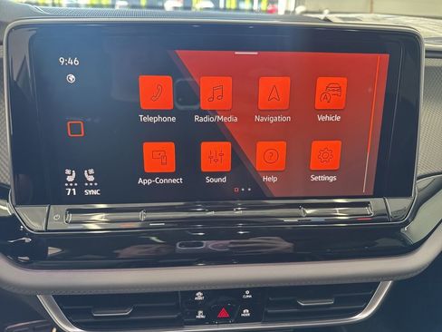 New 2026 Volkswagen Atlas Peak Edition AWD/4WD image 21