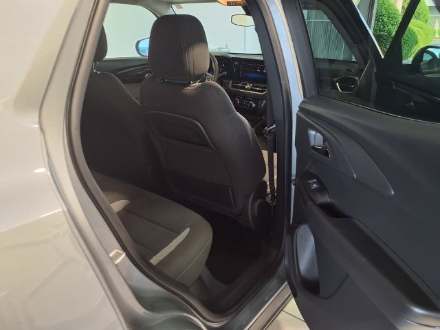 Used 2026 Chevrolet TrailBlazer LT AWD/4WD image 25