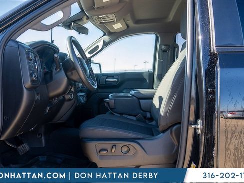 Used 2022 Chevrolet Silverado 1500 Custom image 3