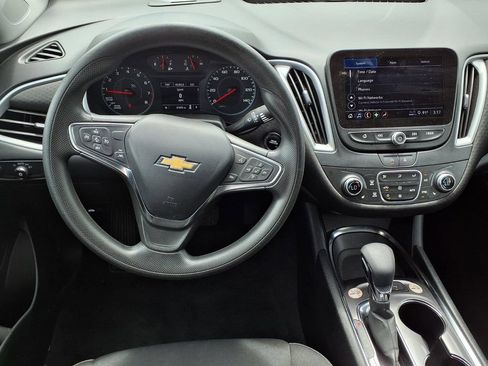 Used 2024 Chevrolet Malibu LT FWD image 14