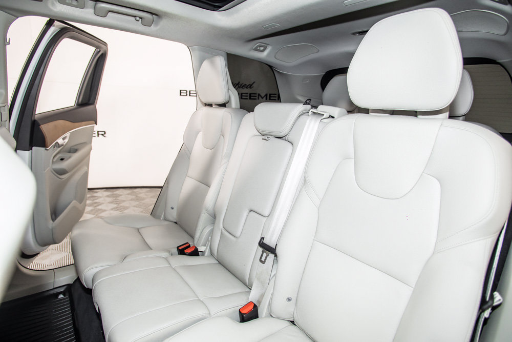 Used 2022 Volvo XC90 T8 Inscription Expression w/ Climate Package AWD/4WD image 15