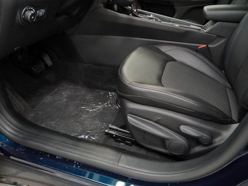 New 2026 Jeep Compass Latitude AWD/4WD image 28