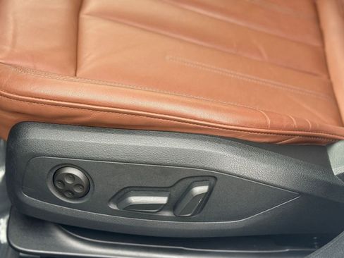 Used 2023 Audi A4 2.0T Premium w/ Convenience Package image 14