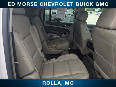 Used 2020 Chevrolet Suburban Premier AWD/4WD image 22