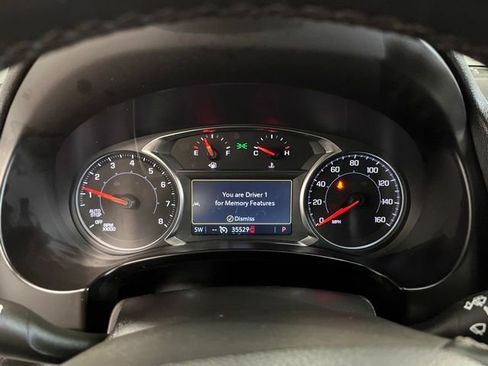 Used 2024 GMC Terrain SLT FWD image 26