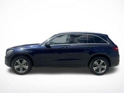 Used 2019 Mercedes-Benz GLC 300 4MATIC image 5