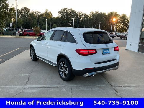 Used 2018 Mercedes-Benz GLC 300 4MATIC image 4