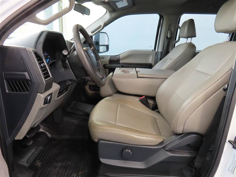 Used 2022 Ford F250 XL w/ Power Equipment Group RWD image 12