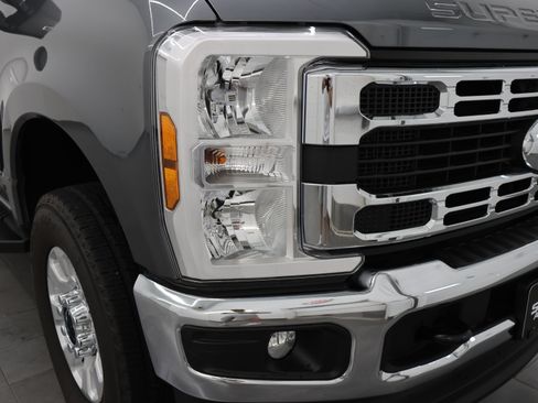 Used 2024 Ford F250 XLT AWD/4WD image 22