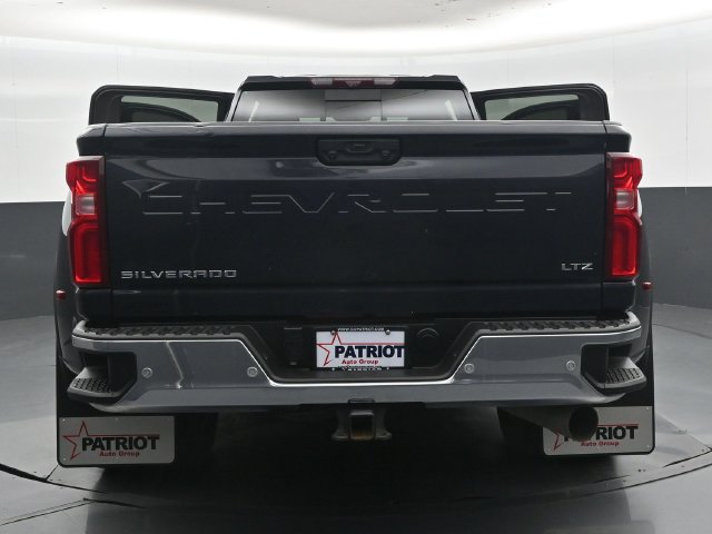 Used 2024 Chevrolet Silverado 3500 LTZ w/ LTZ Plus Package AWD/4WD image 48