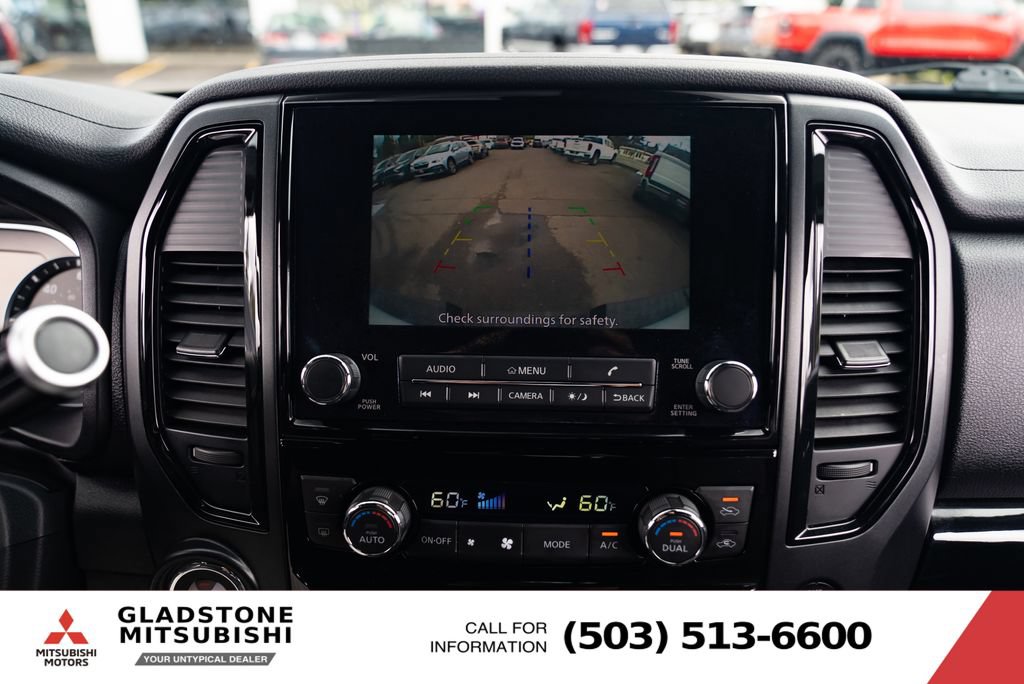 Used 2023 Nissan Titan SV w/ SV Convenience Package AWD/4WD image 17