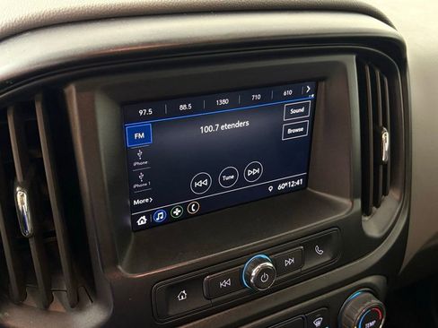 Used 2020 Chevrolet Colorado W/T w/ WT Convenience Package RWD image 21