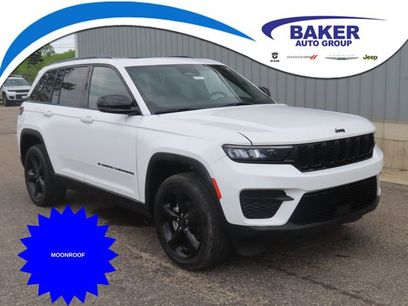 Used 2023 Jeep Grand Cherokee Altitude