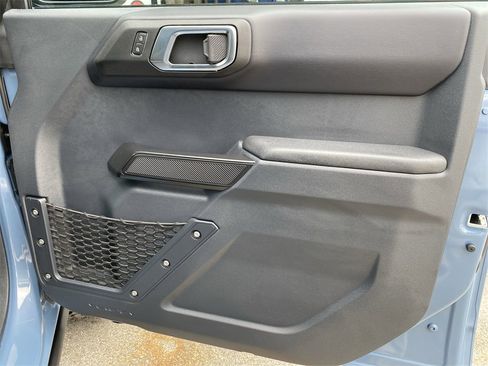 New 2025 Ford Bronco Badlands image 36