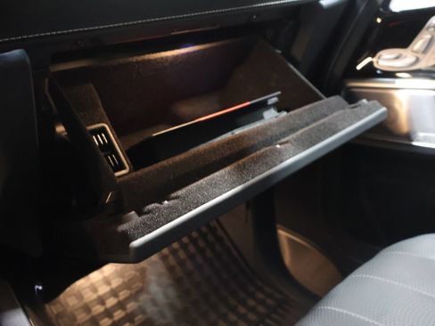 Used 2025 Mercedes-Benz G 63 AMG 4MATIC image 31