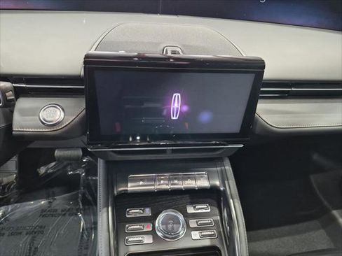 New 2026 Lincoln Nautilus Reserve w/ Jet Appearance Package image 21