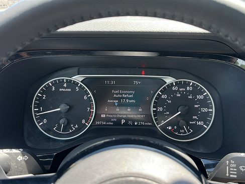 Certified 2024 Nissan Pathfinder SL w/ SL Premium Package AWD/4WD image 18