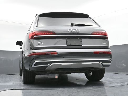 Used 2020 Audi Q7 3.0T Prestige w/ Prestige Package image 31