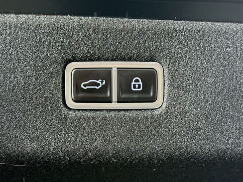 Used 2024 Hyundai Ioniq 6 SEL image 29