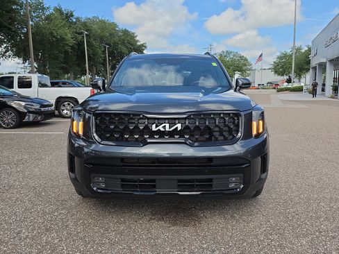 Certified 2024 Kia Telluride SX X-Line AWD/4WD image 3