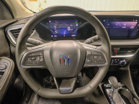 Used 2024 Buick Encore GX Sport Touring image 33