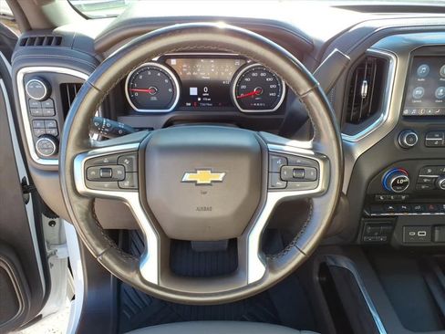 Used 2022 Chevrolet Silverado 1500 LTZ w/ LTZ Premium Package image 32