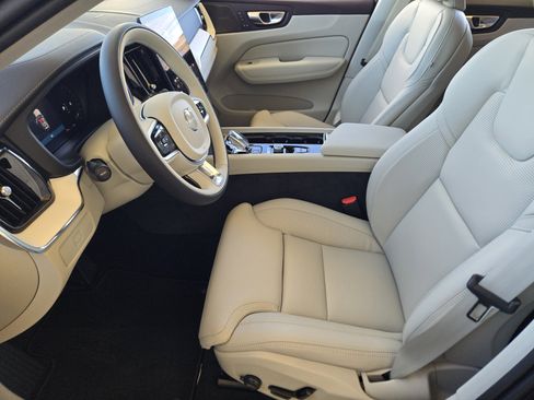 New 2026 Volvo XC60 B5 Ultra w/ Protection Package Premier image 15