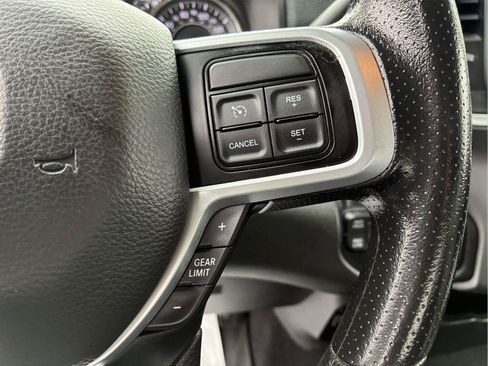Used 2019 RAM 3500 Big Horn w/ Protection Group AWD/4WD image 17