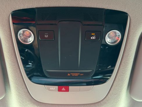 Used 2024 Kia Seltos S FWD image 30