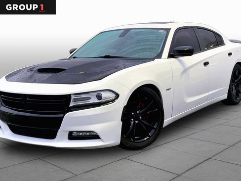 Used 2016 Dodge Charger R/T w/ Blacktop Package RWD image 1