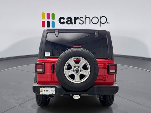 Used 2021 Jeep Wrangler Unlimited Sport image 4