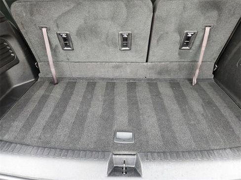 Used 2025 GMC Acadia Elevation image 33