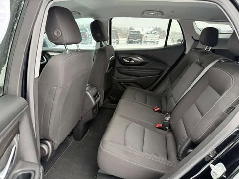 Used 2024 GMC Terrain SLE image 13
