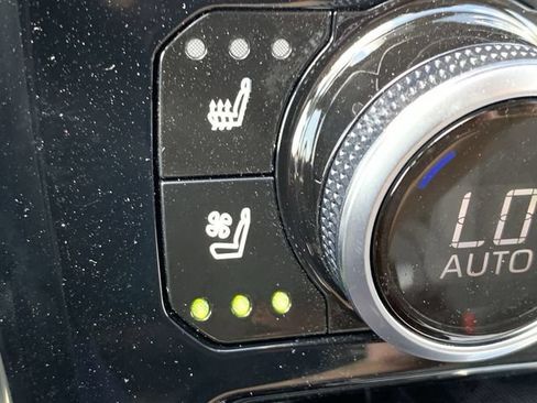 Certified 2026 Toyota Highlander Platinum AWD/4WD image 28
