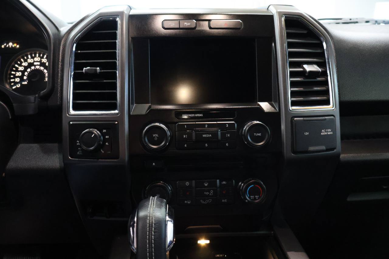 Used 2015 Ford F150 XLT w/ Equipment Group 302A Luxury AWD/4WD image 19