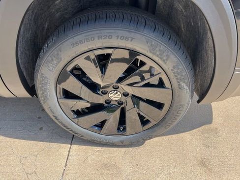 New 2026 Volkswagen Atlas SE AWD/4WD image 12