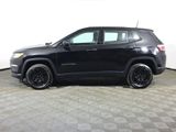 Used 2018 Jeep Compass Sport image 2