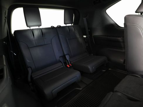 Used 2023 Lexus LX 600 4WD w/ Appearance Package image 14